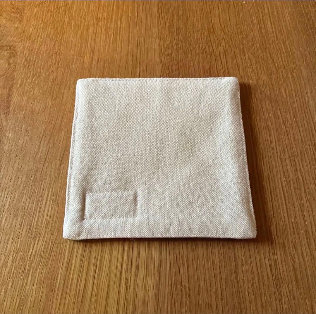 ちー ハンドメイド コースター 格子柄2枚＆ポットマット 鍋敷き いちご柄