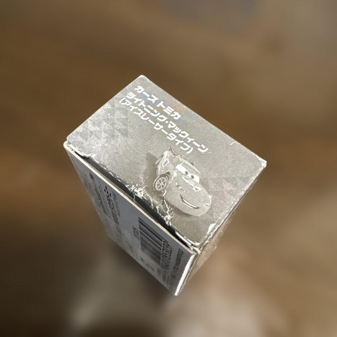 未使用品‼️非売品‼️トミカ　カーズ　ミニカー‼️マックィーン　アイスレーサータイプ‼️