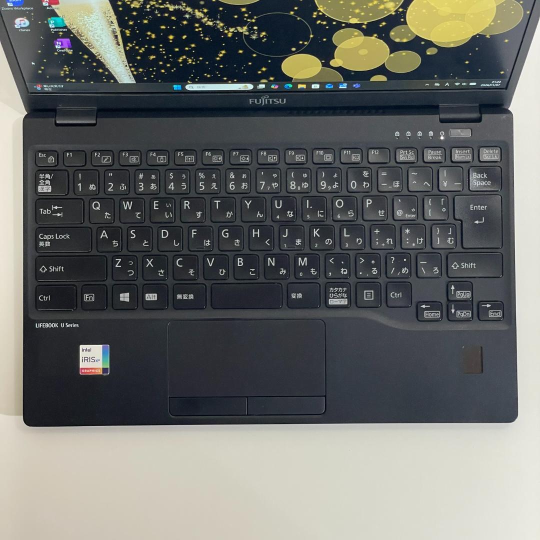 第11世代core i5 富士通 U9311/F ノートPC win11 SSD