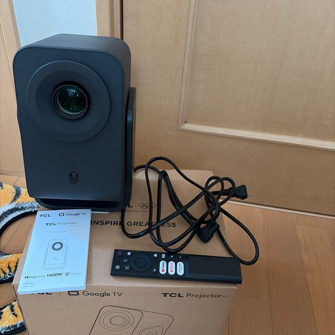極美品】 TCLプロジェクターC1 ホームプロジェクター