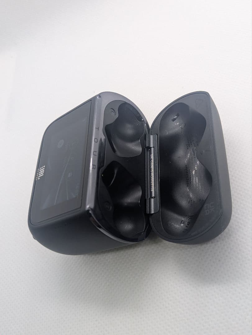 美品 JBL tour pro 3 保護フィルム+カバー付