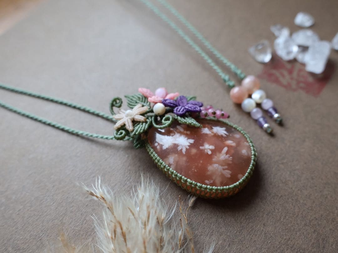 桜瑪瑙　マクラメ　ネックレス