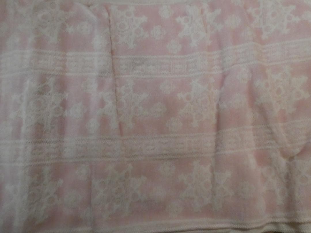 メルカリ便♡CELINE♡セリーヌ♡ジャガード ボアシーツ♡ロゴ刺繍♡雪の結晶