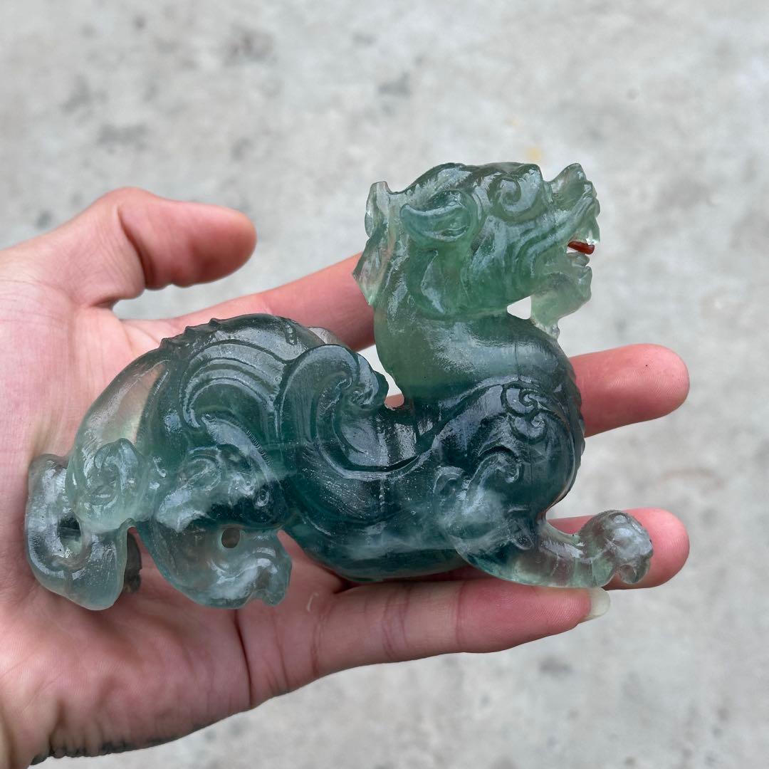 天然石フローライトの貔貅　置物　ご購入前に在庫確認必要G.831