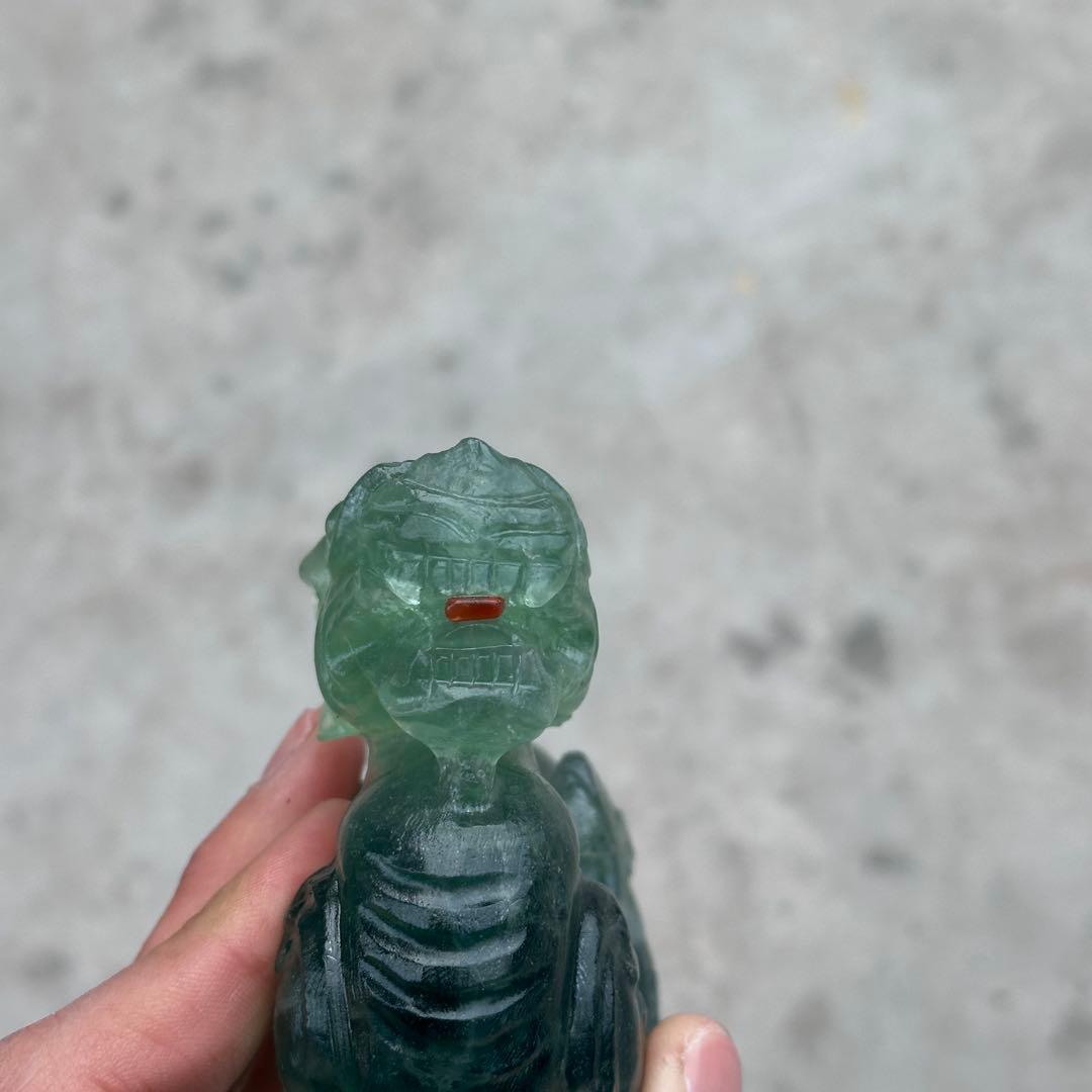天然石フローライトの貔貅　置物　ご購入前に在庫確認必要G.831