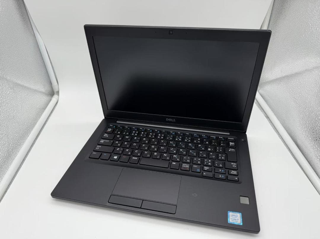 超美品 Dell 7390 第八世代 i7 16GB Office付き