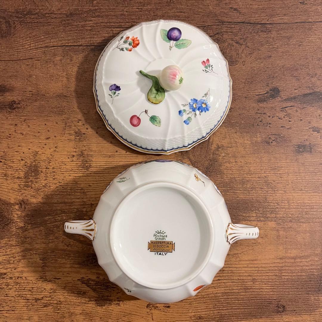 リチャードジノリイタリア製 蓋付き菓子入れ 中型