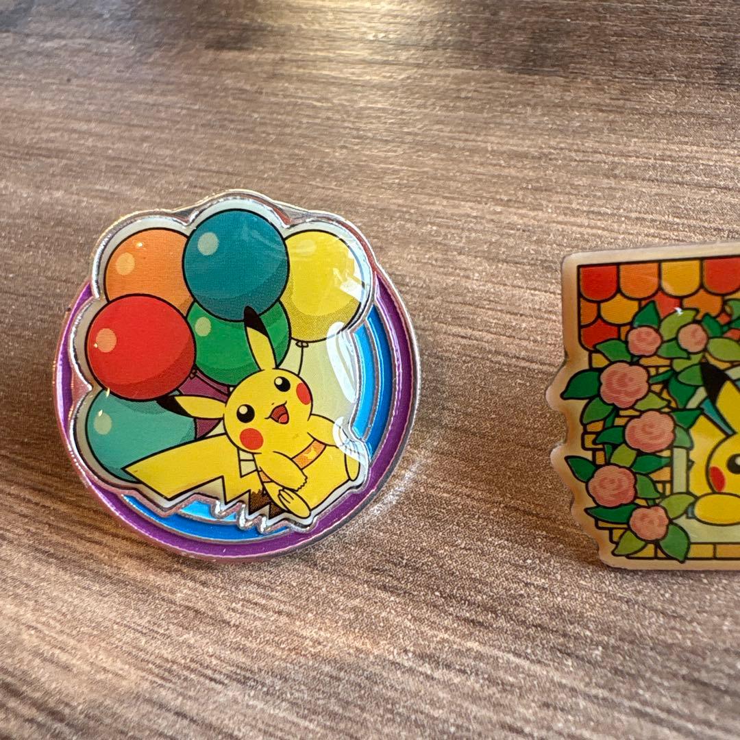 ポケモンセンター限定 ピカチュウ ピンズ 2010