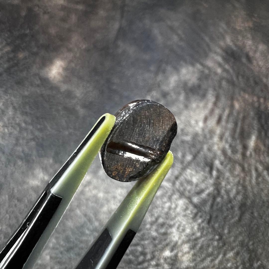 高品質　ヘマタイトインクォーツ　ルース　ギラギラします　3