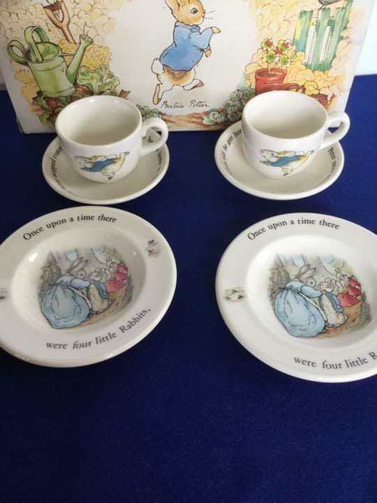ウエッジウッドのピーターラビット、トリオ