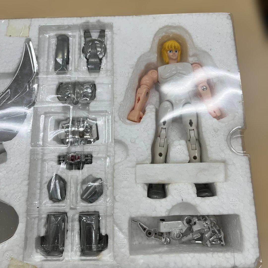 聖闘士星矢　キグナスクロス