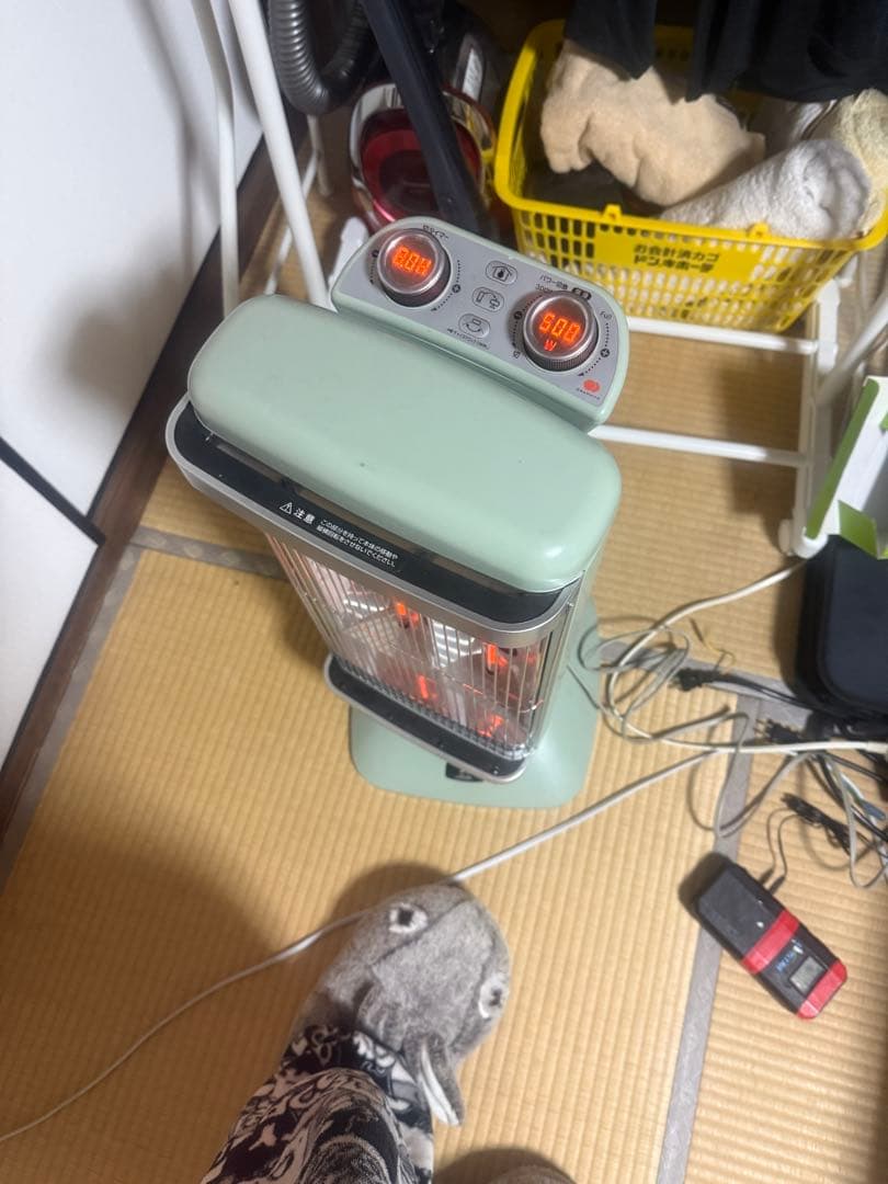 タワー型 電気ヒーター 1000W 500W