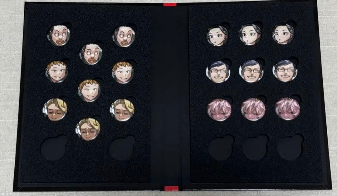 ヒロアカ　ジャンプGIGA 爆豪勝己　缶バッジ