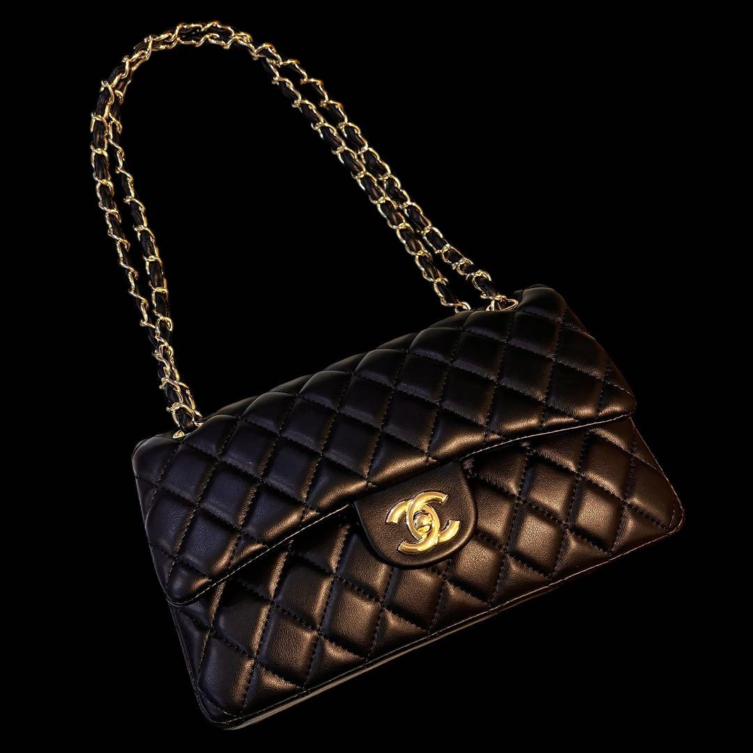 ノベルティCHANELブラックレザー ショルダー　ゴールド