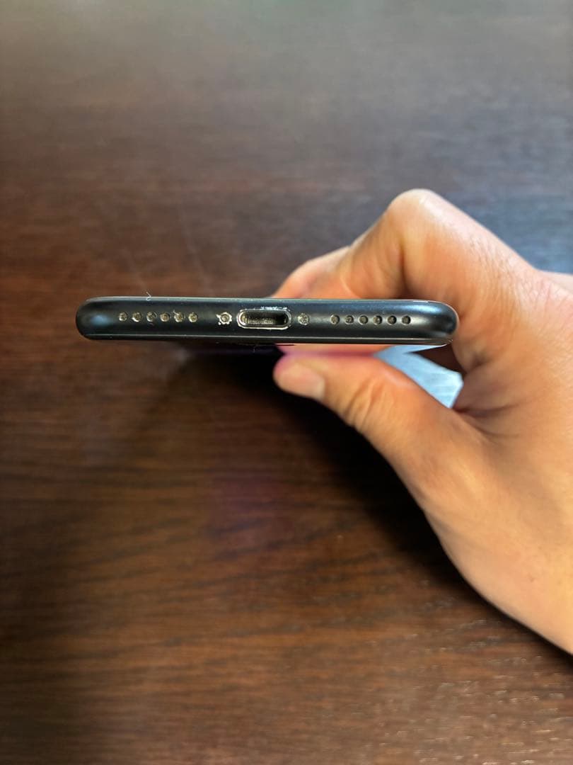 iPhoneSE2 ブラック　128G SIMロック解除済み