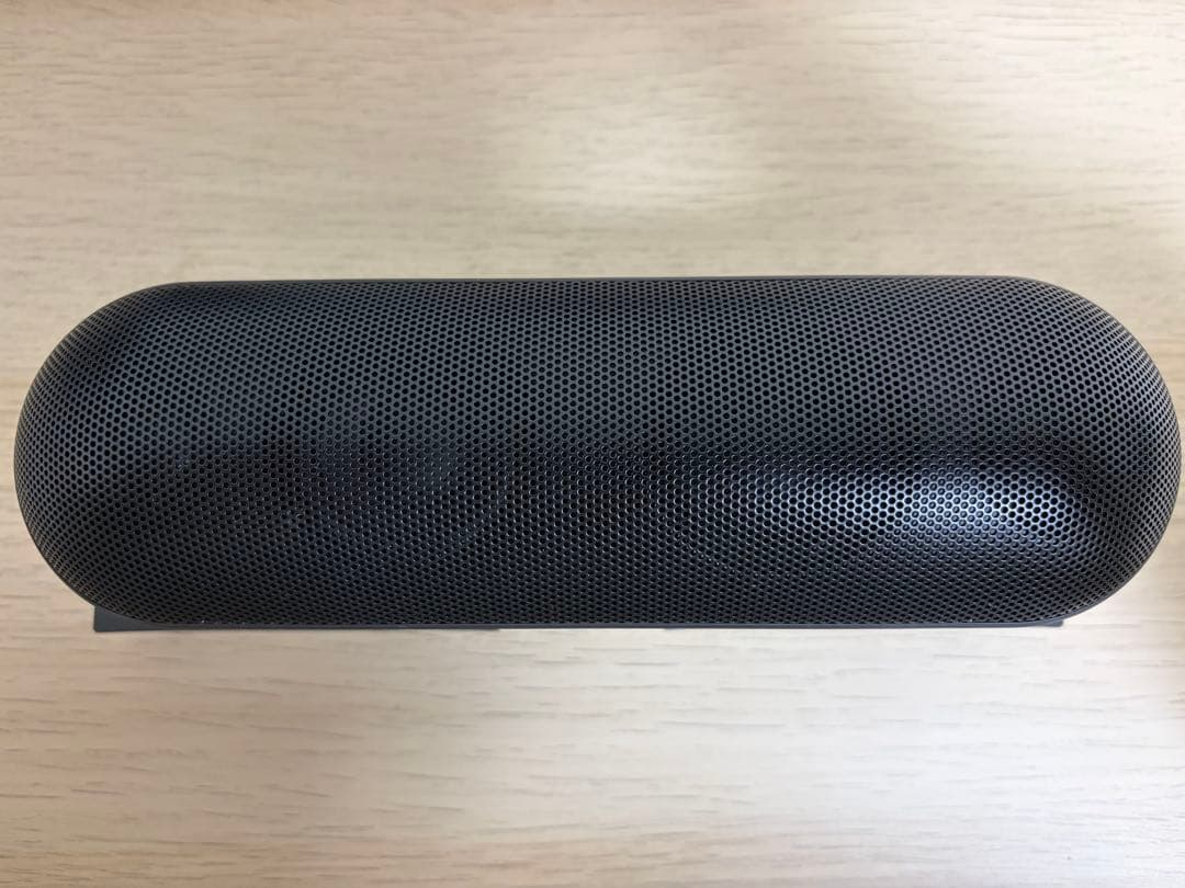 beats pill+ ブラック