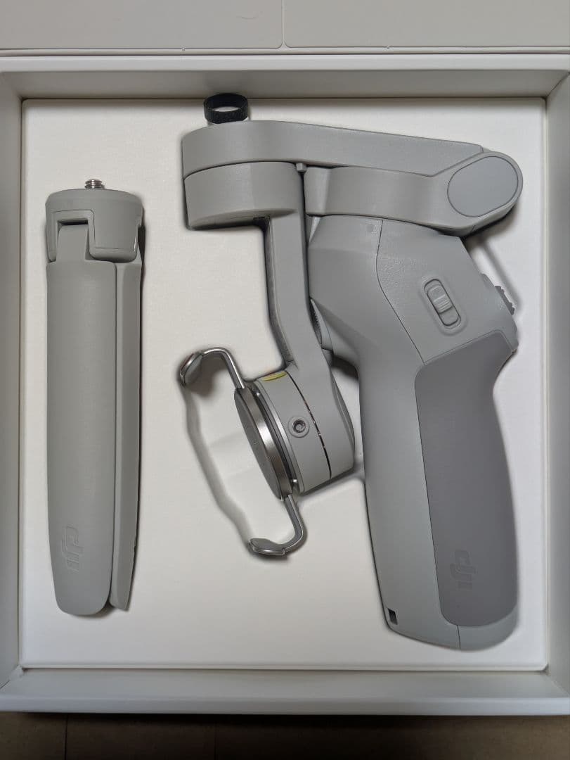 DJI OSMO MOBILE SE スマートフォンスタビライザー ３軸ジンバル