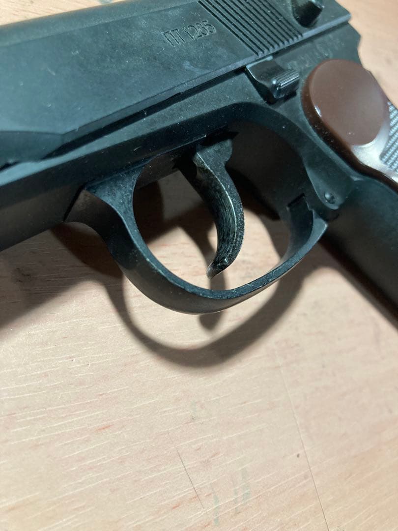 お*ち様 KSC マカロフPM ガスガン 【予備マガジン1個付】