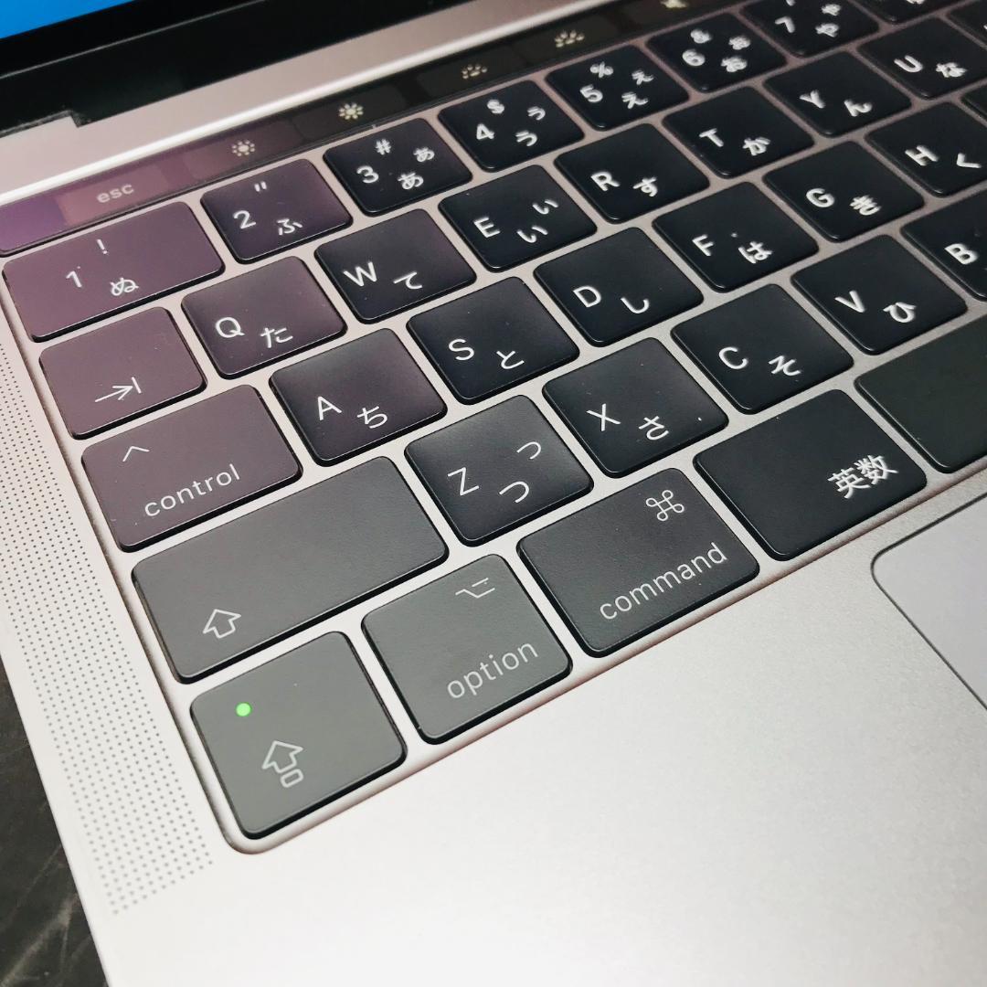P89）MacBook Pro 13 i7 16G 1TB 2017 充電器付き