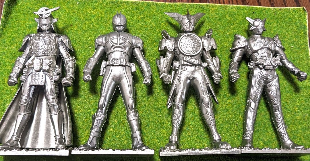 仮面ライダーフィギュアコレクション メタル仕様 ジャンク