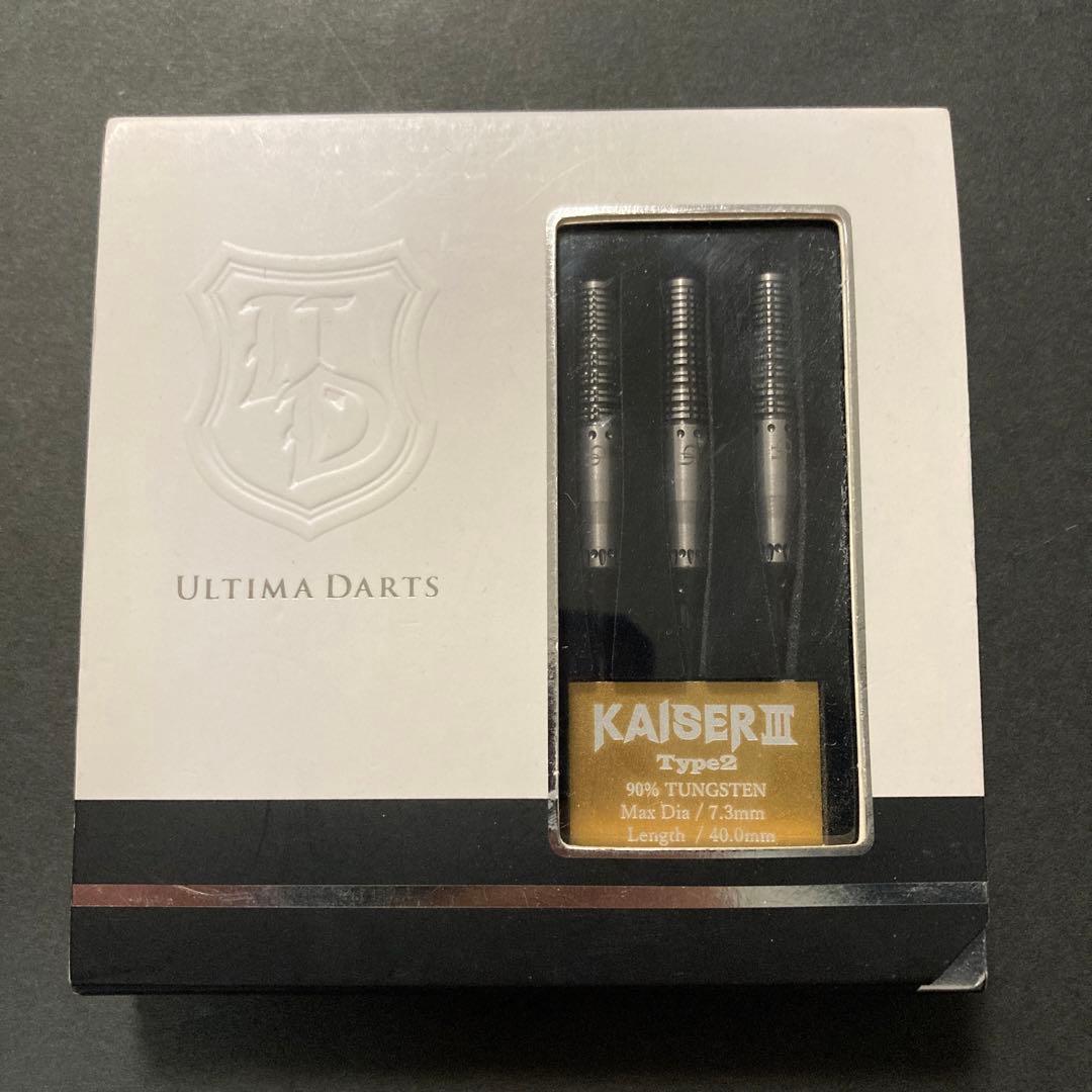 超美品　定価15950　アルティマダーツ　カイザー3 Type2 ブラック