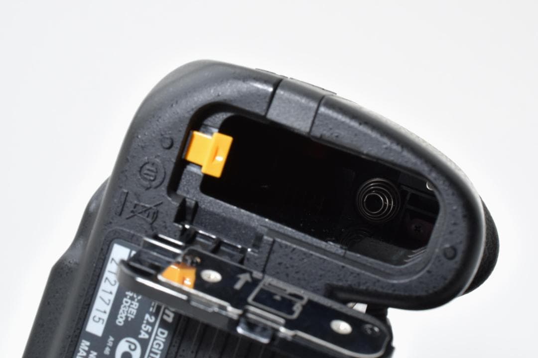 Nikon ニコン D3200 レンズキット デジタル一眼カメラ