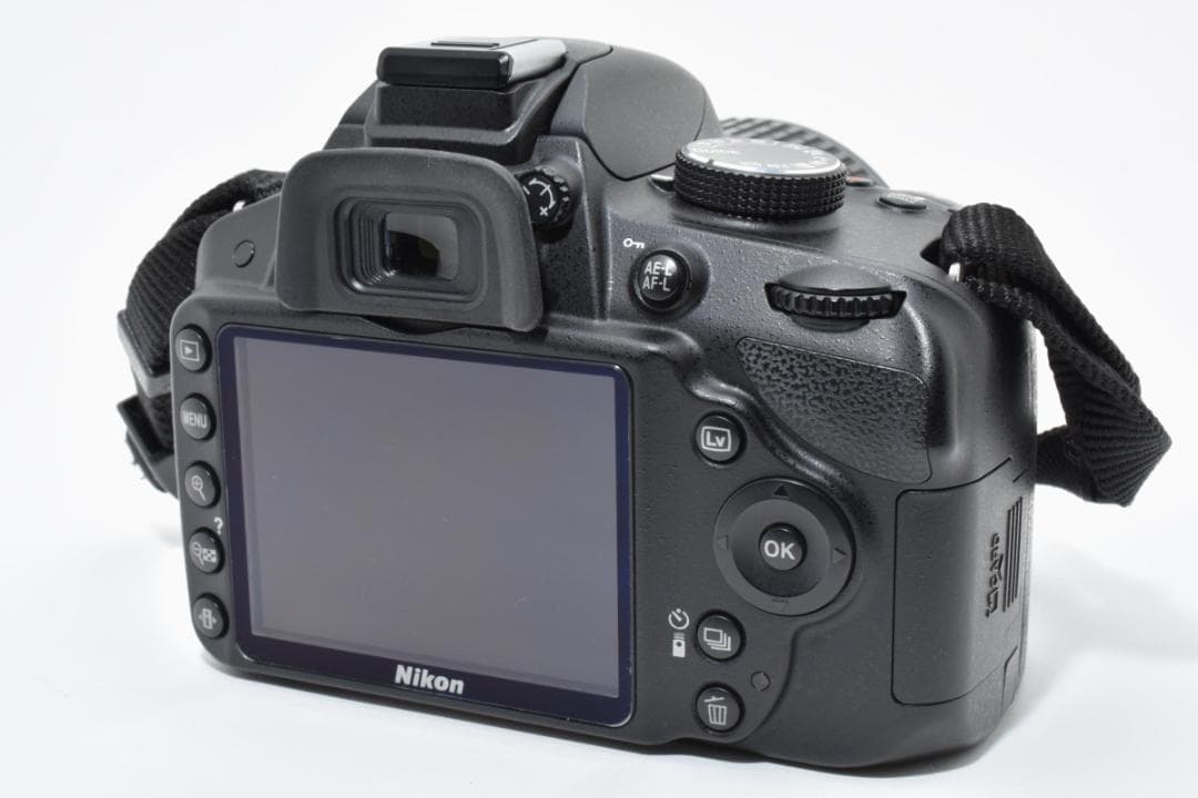 Nikon ニコン D3200 レンズキット デジタル一眼カメラ