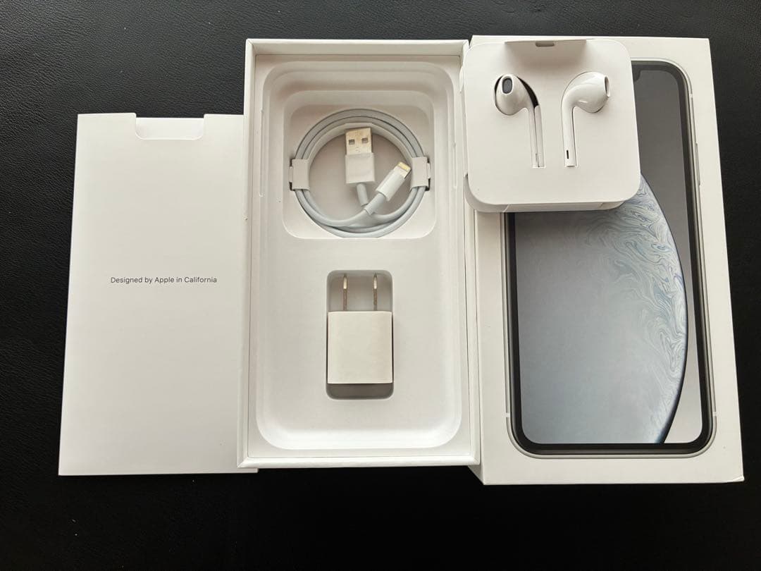 iPhoneXR 64GB ホワイト 本体 ジャンク 箱付き