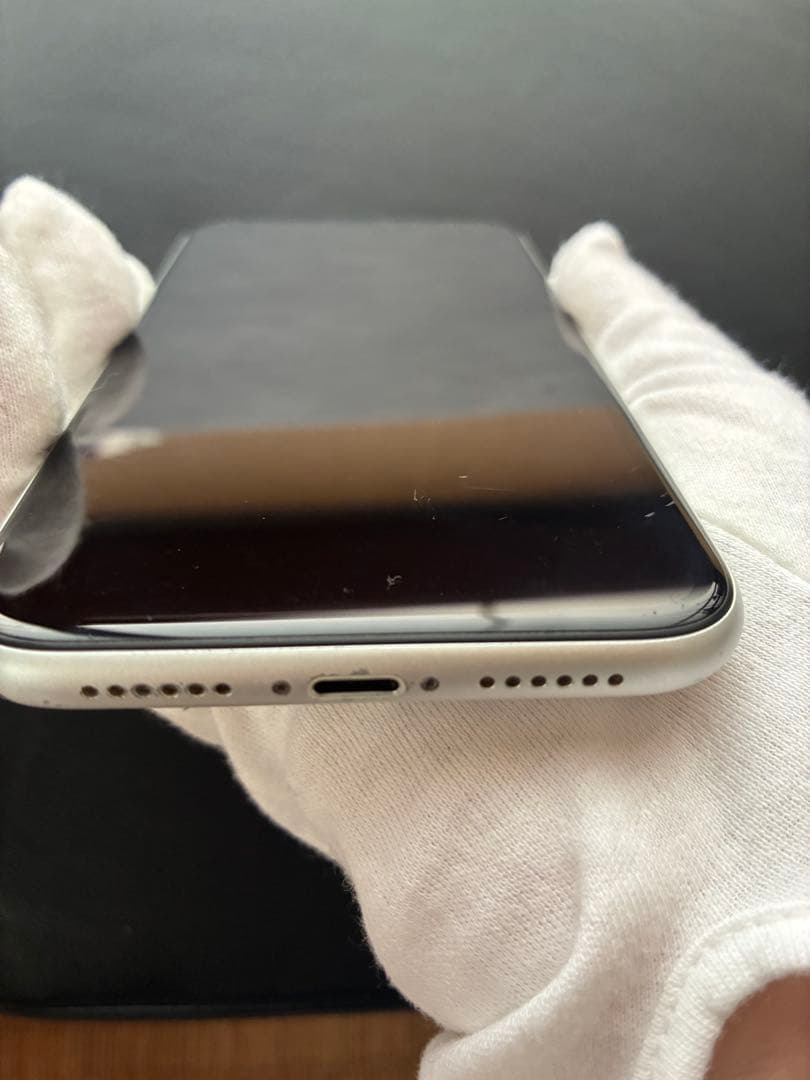 iPhoneXR 64GB ホワイト 本体 ジャンク 箱付き