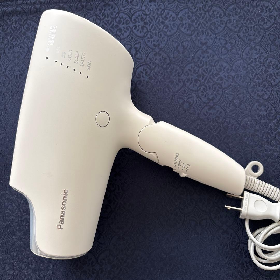24年製 Panasonic ヘアドライヤ－EH-NA0G 【ジャンク扱い】