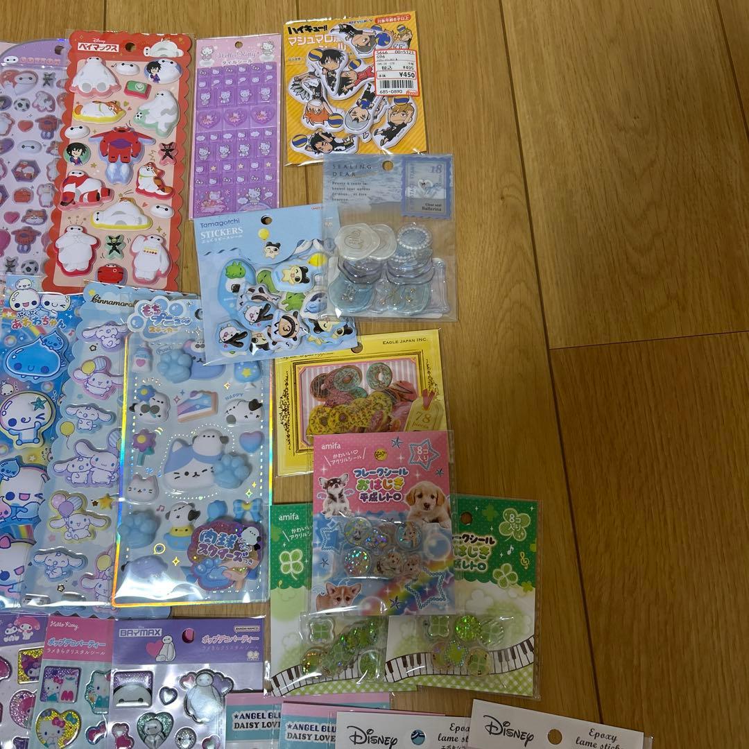 ディズニー サンリオ ちいかわ スヌーピー ボンボンドロップシール80点 正規品