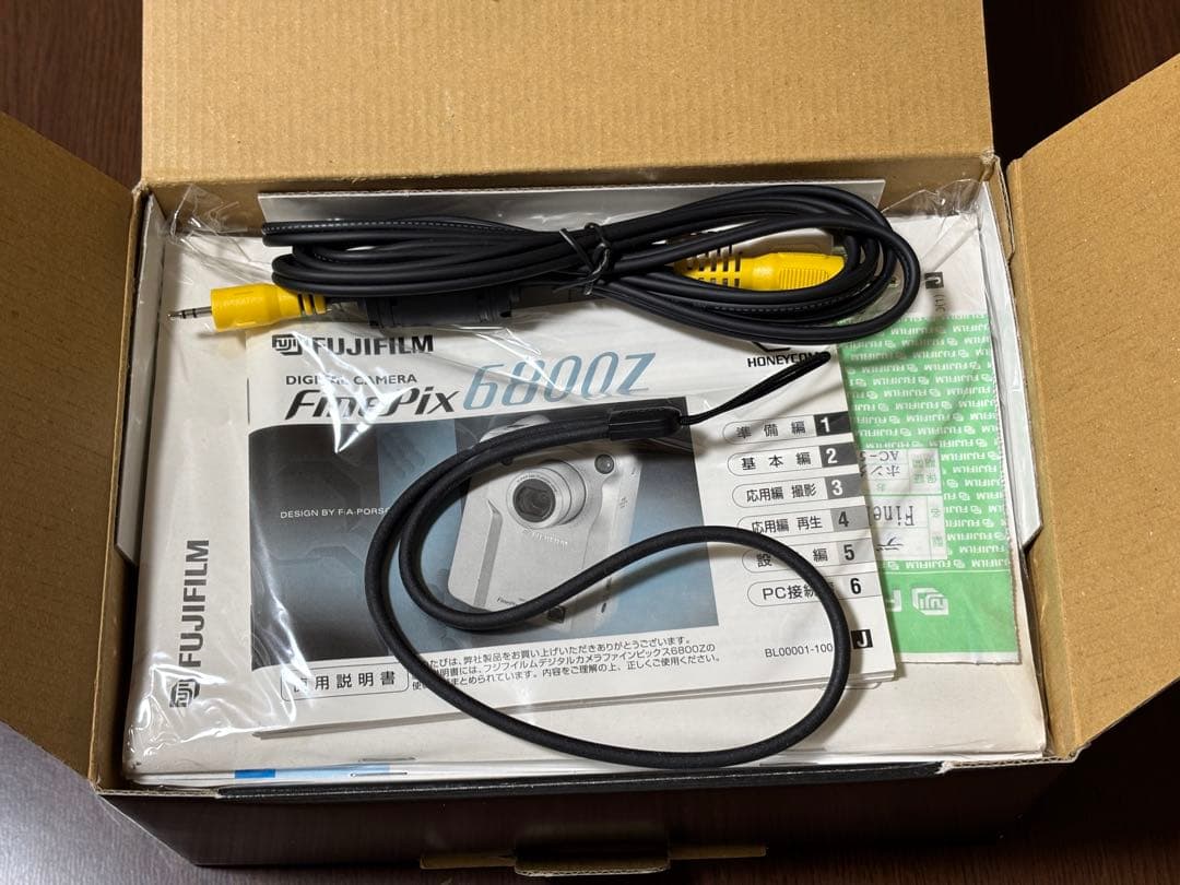 FUJIFILM FinePix 6800Z 動作確認済み スマートメディア付き
