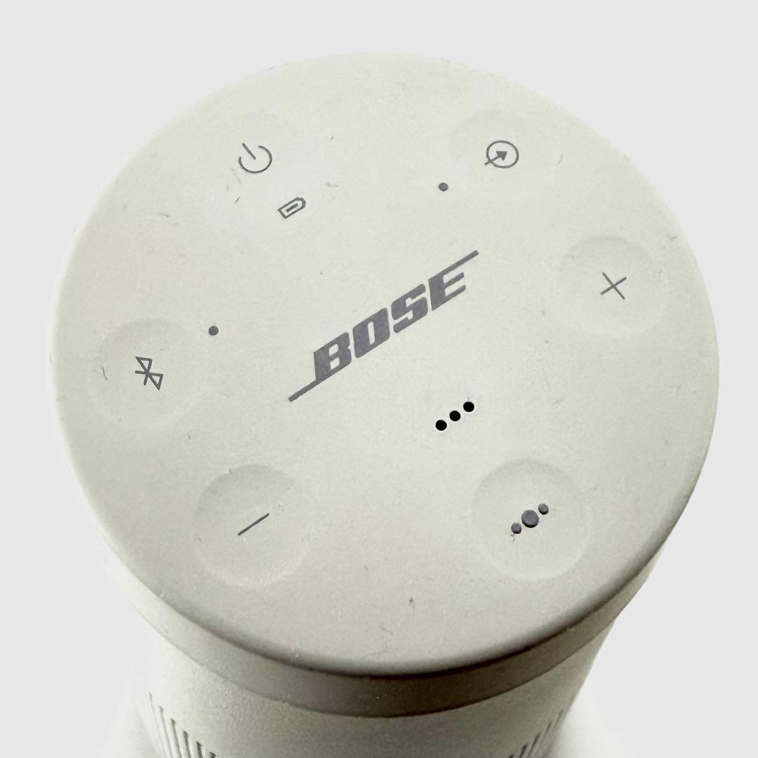 Bose SoundLink Revolve シルバー ジャンクです。