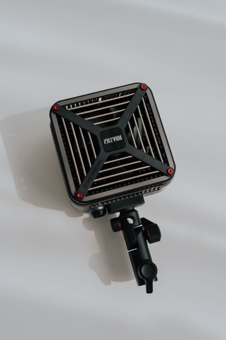 ZHIYUN MOLUS G200 収納ケース付き