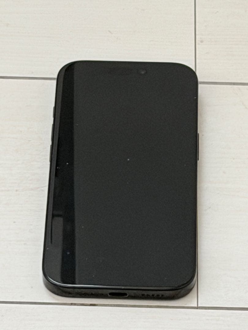 iPhone 16Pro ブラックチタニウム128GB