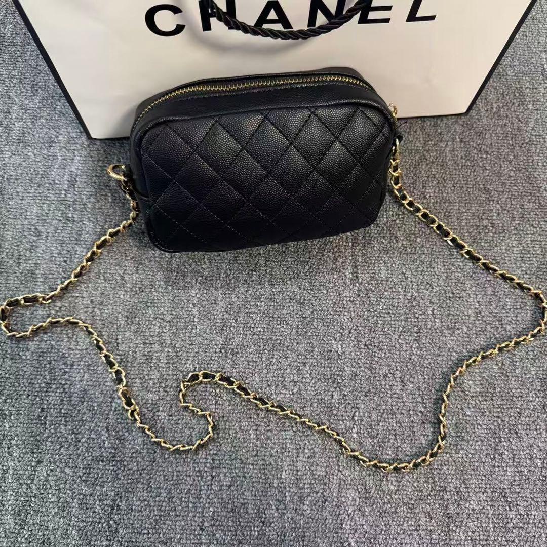VIP限定 CHANEL ノベルティ ココチャーム付き ショルダーバッグ 希少