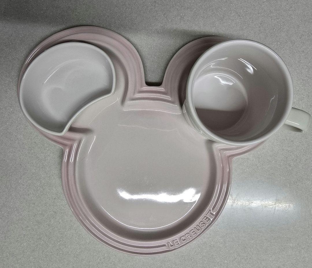 ル・クルーゼ ミッキーマウス型 食器セット ブルー＆ピンク