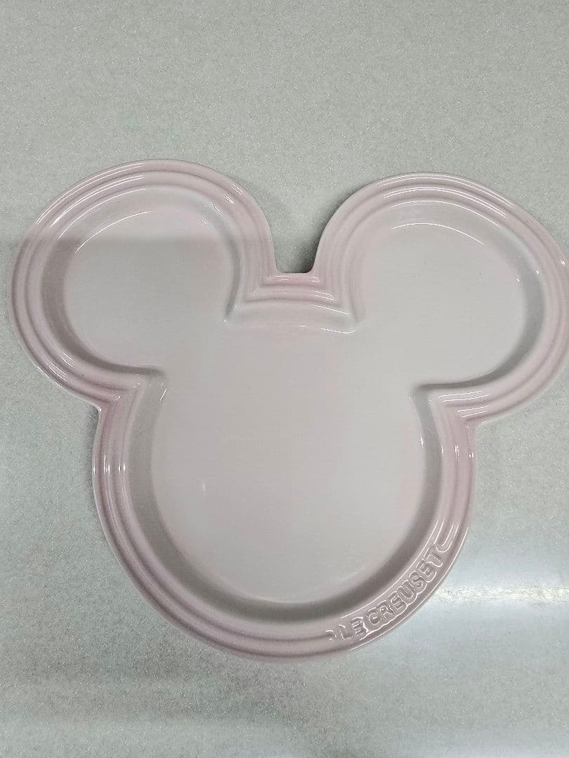 ル・クルーゼ ミッキーマウス型 食器セット ブルー＆ピンク