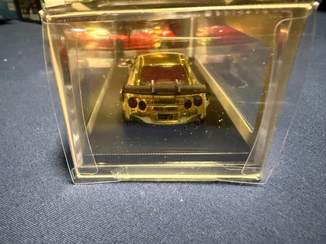 リバティーウォーク1/64サイズミニカー458（レッド）&GT-R(ゴールド)