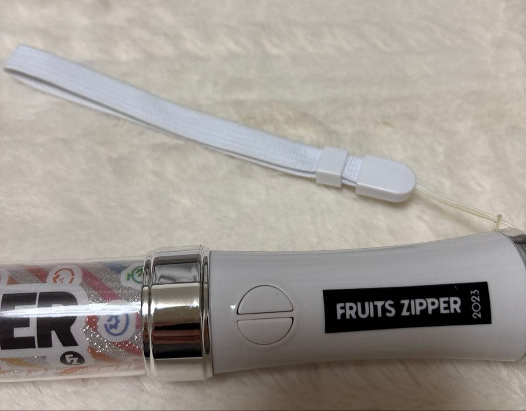 FRUITSZIPPER ペンライト　2023