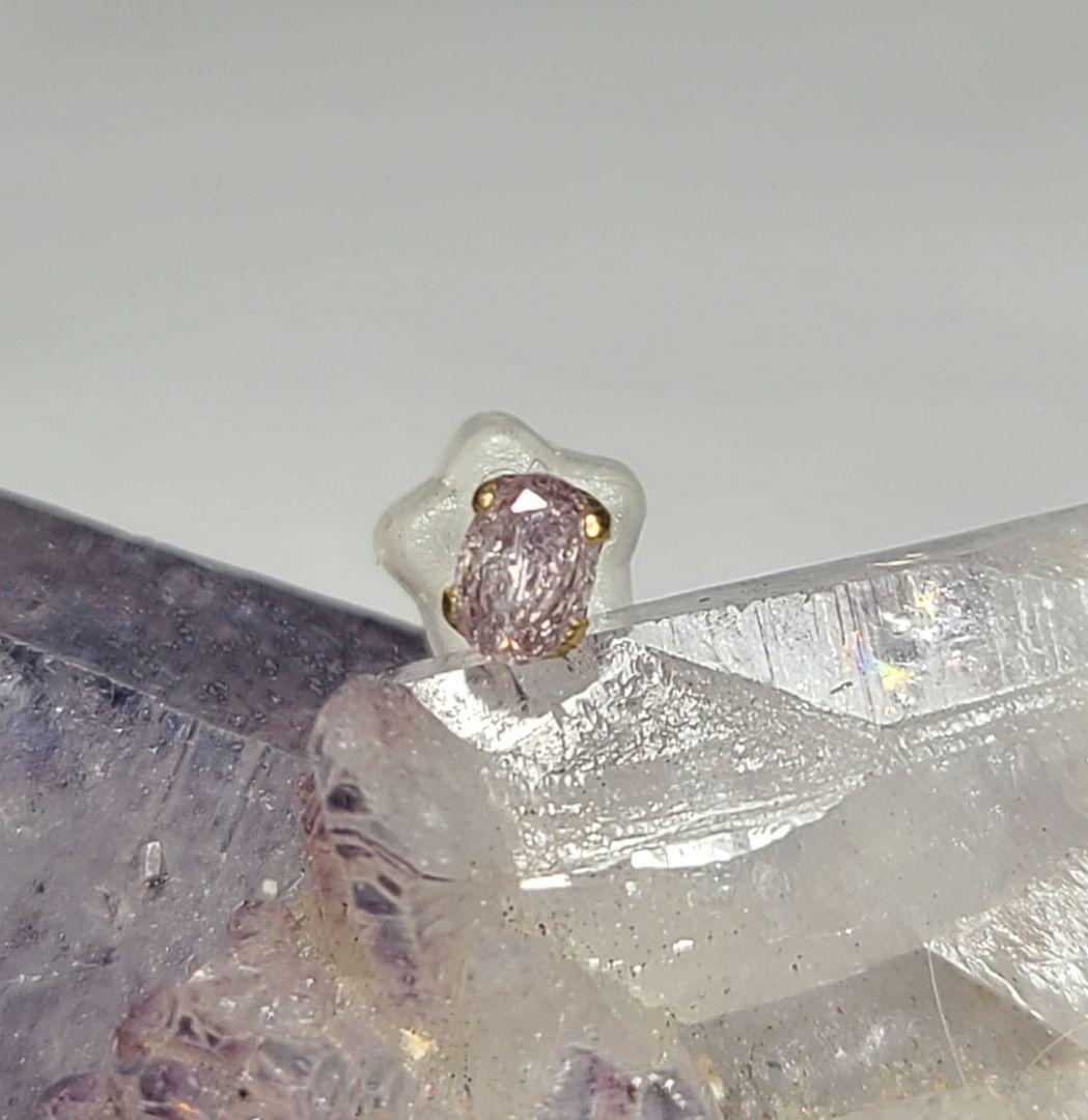 妖精のようなキュートさがあります♪★ピンクダイヤモンドピアス18金★