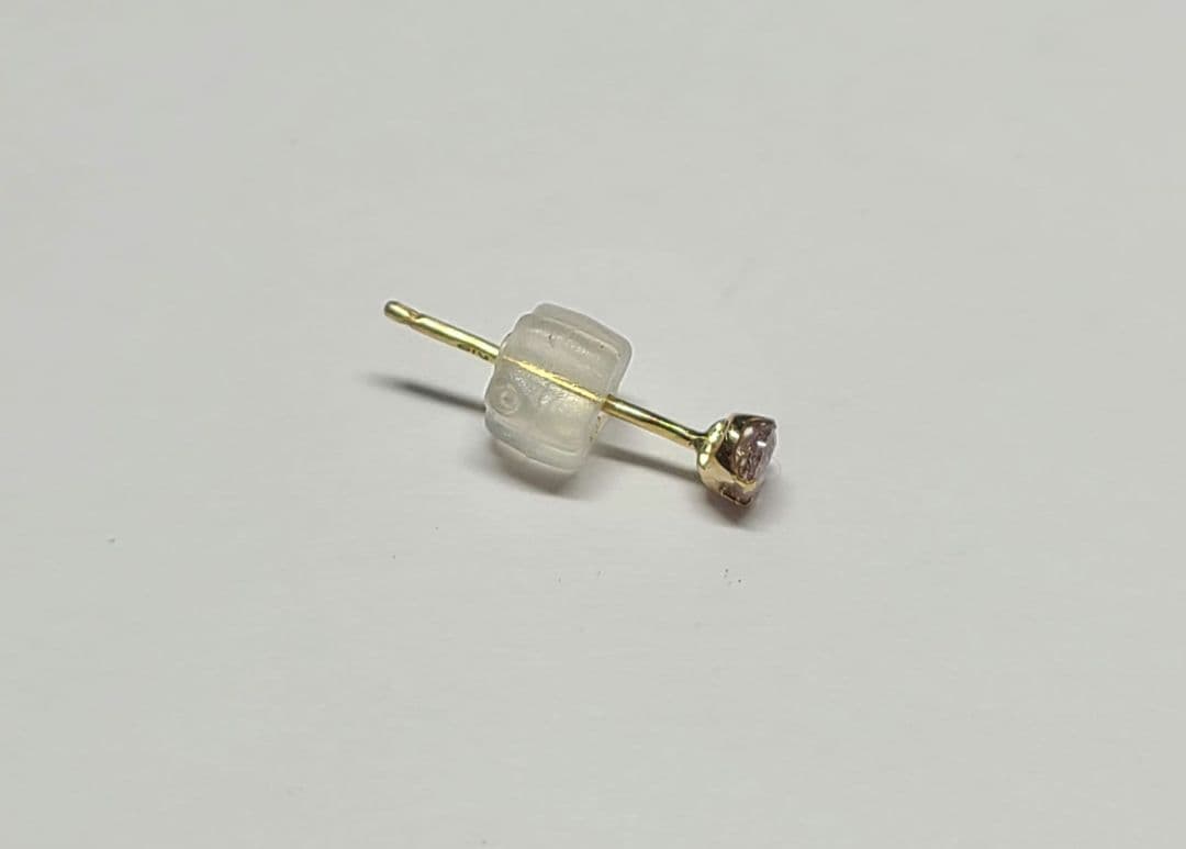 妖精のようなキュートさがあります♪★ピンクダイヤモンドピアス18金★