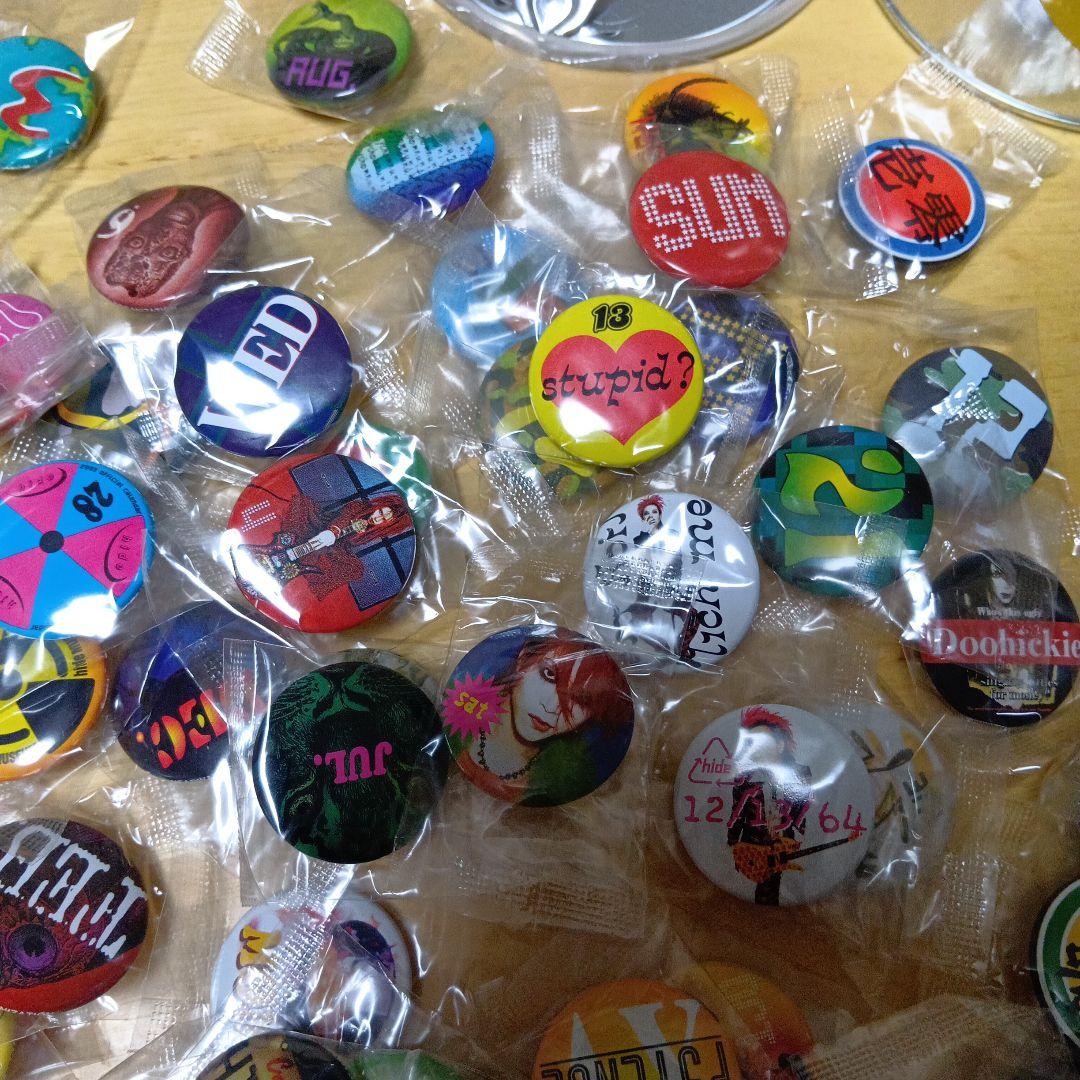 hide　缶バッジセット 　キーホルダー4個