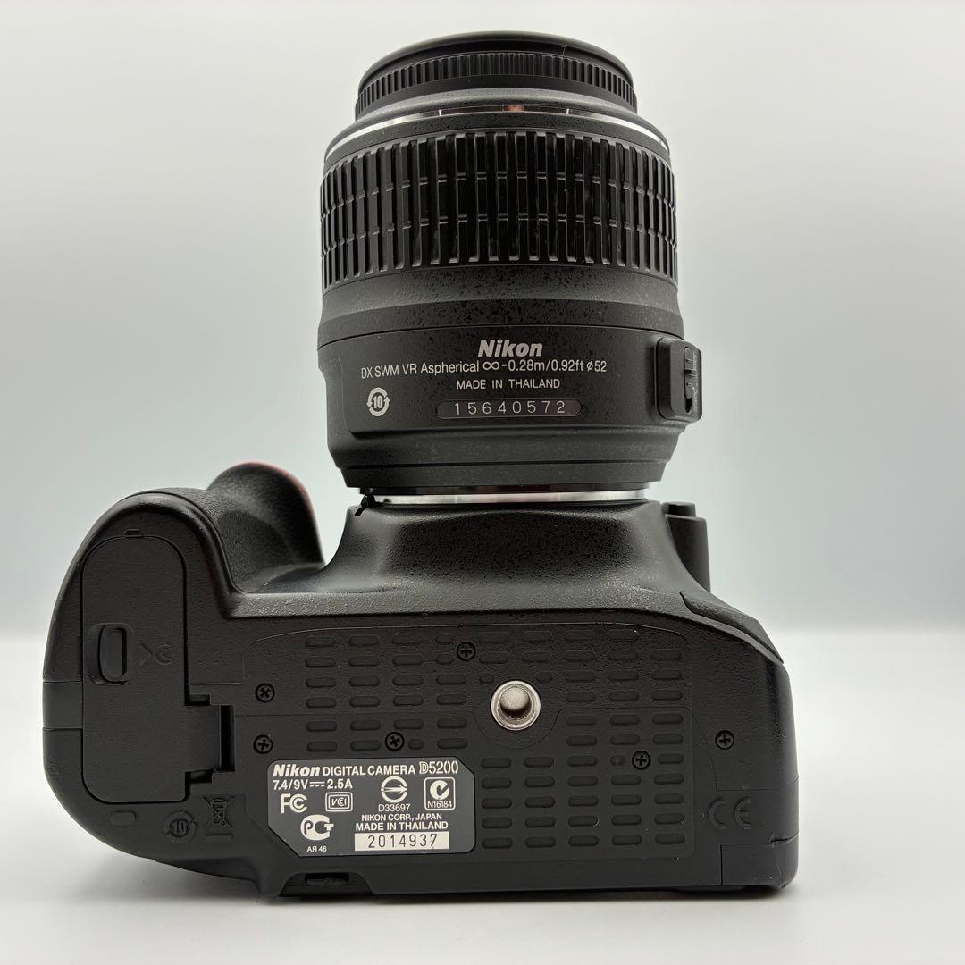 美品★ Nikon D5200 軽量 バリアングル デジタル一眼 ニコン