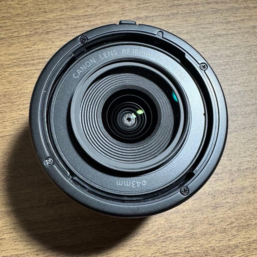 Canon RF16mm F2.8 STM レンズ ほぼ未使用