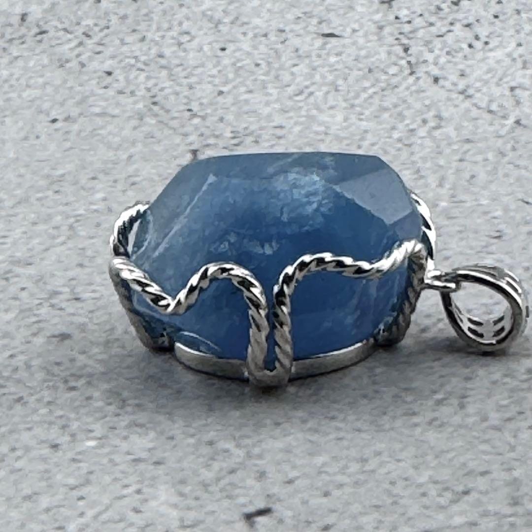 P-27天然アクアマリンペンダントトップ　水色石　s925シルバー　アクセサリー