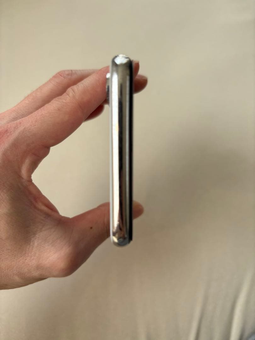 Apple iPhone X 256G シルバー