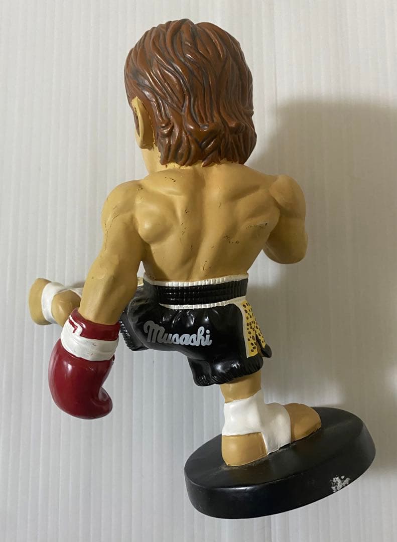 K‐1 武蔵 直筆サイン入りグローブ・Tシャツ・サイン入り色紙・フィギュア