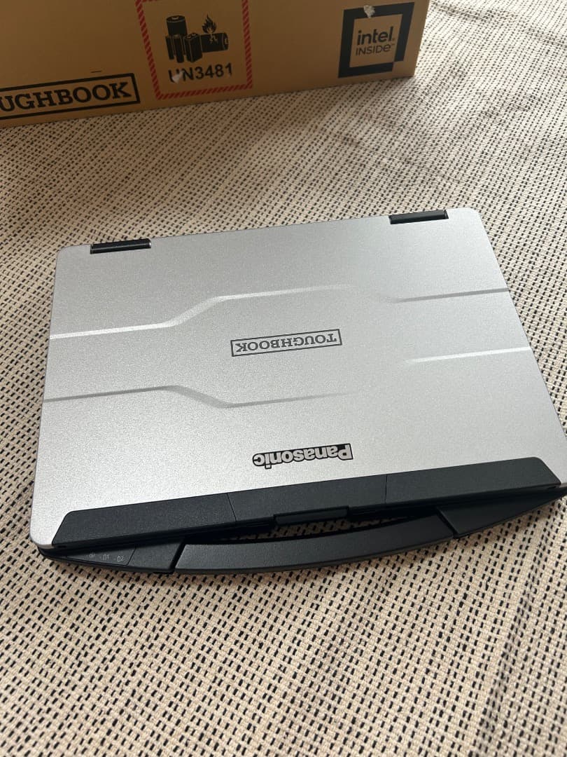 パナソニック　ノートパソコン