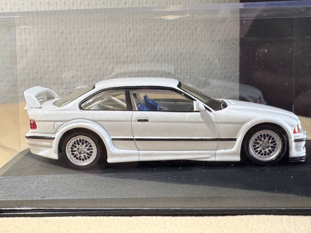  M3 GTR 1/43 スケール 白